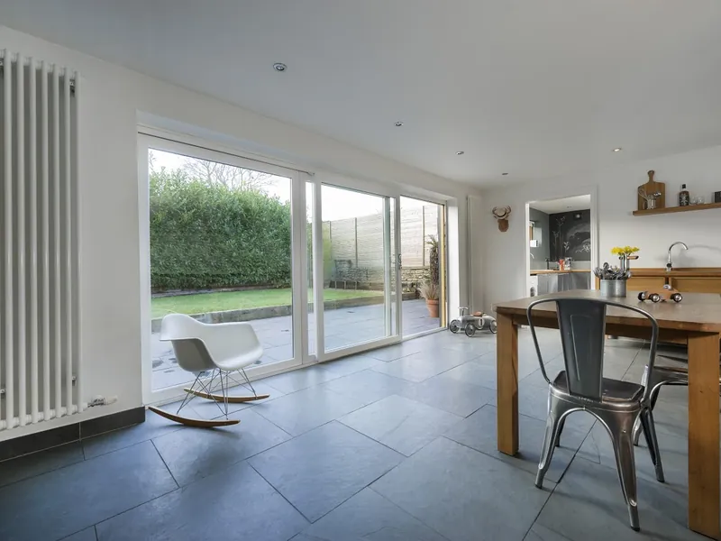 Sliding Windows — Gallery Herne Hill